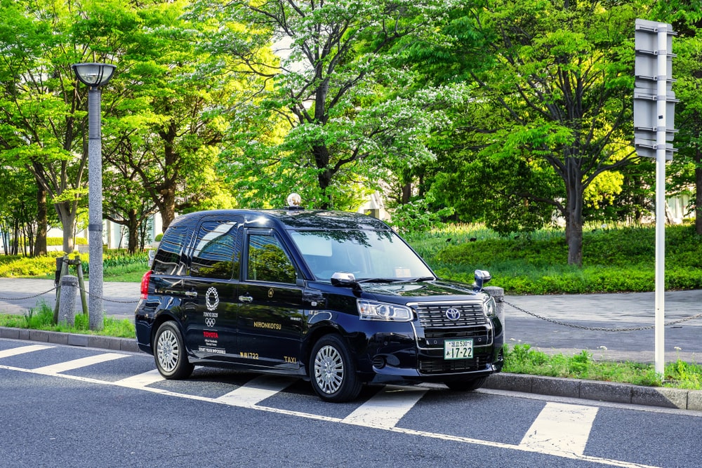 観光タクシー